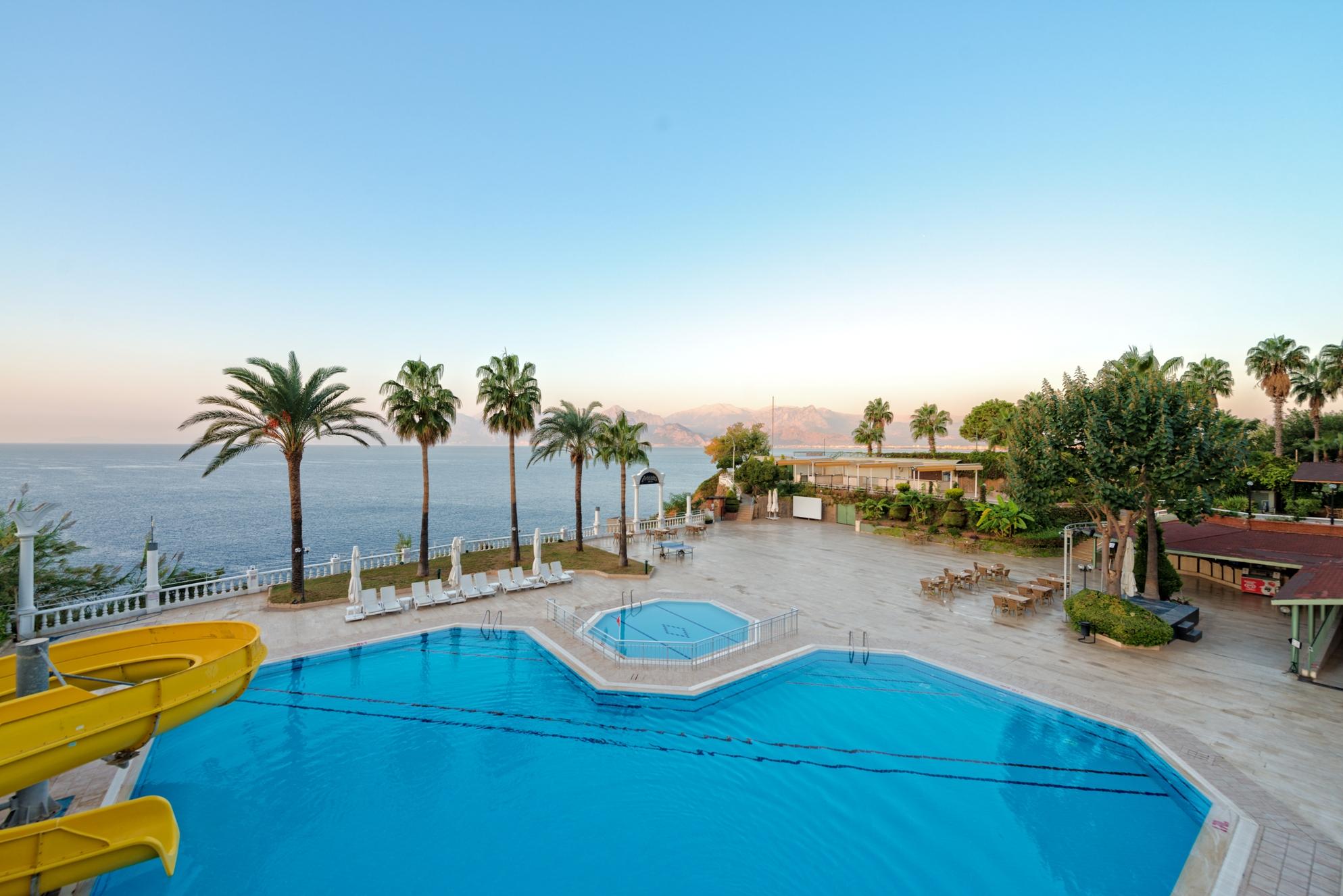 Adonis Hotel Antalya Exterior foto