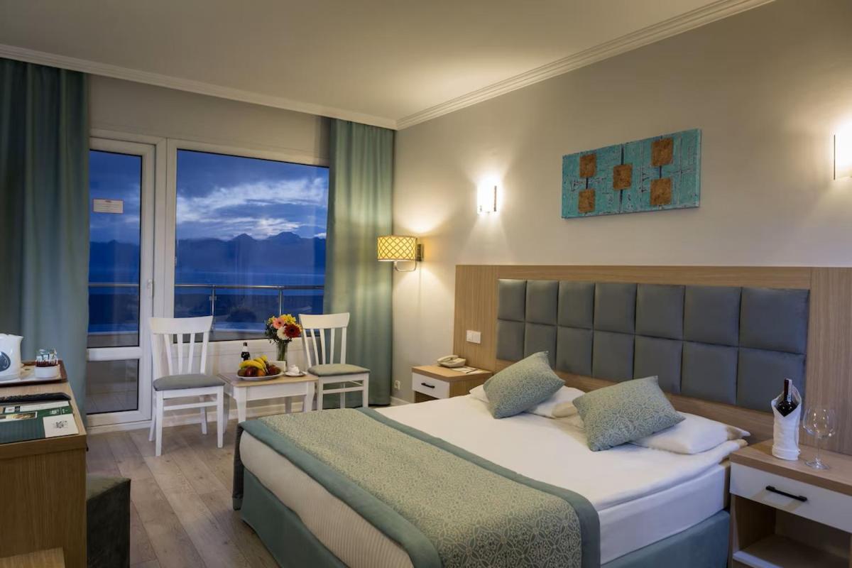 Adonis Hotel Antalya Exterior foto